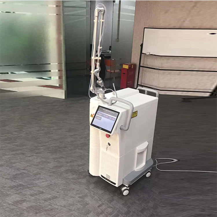 Machine de traitement laser fractionné 4D Fotona Co2, 10600nm, pour la resuction des cicatrices d'acné, nouveau design