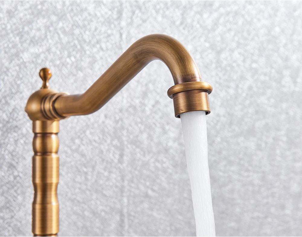 Robinet de lavabo moderne en laiton antique avec poignée en céramique, mitigeur de salle de bain, monté sur le pont, robinets d'eau chaude et froide de cuisine à 360 °, grue