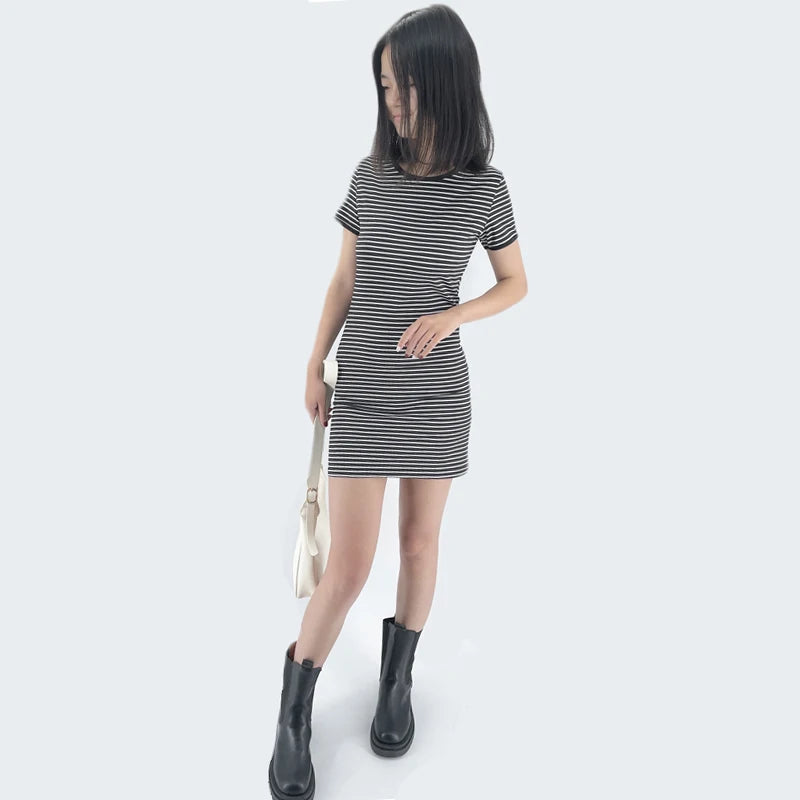 Robe d'été à manches courtes, col rond, à rayures noires et blanches, décontractée, élégante, fourreau, Slim, Stock