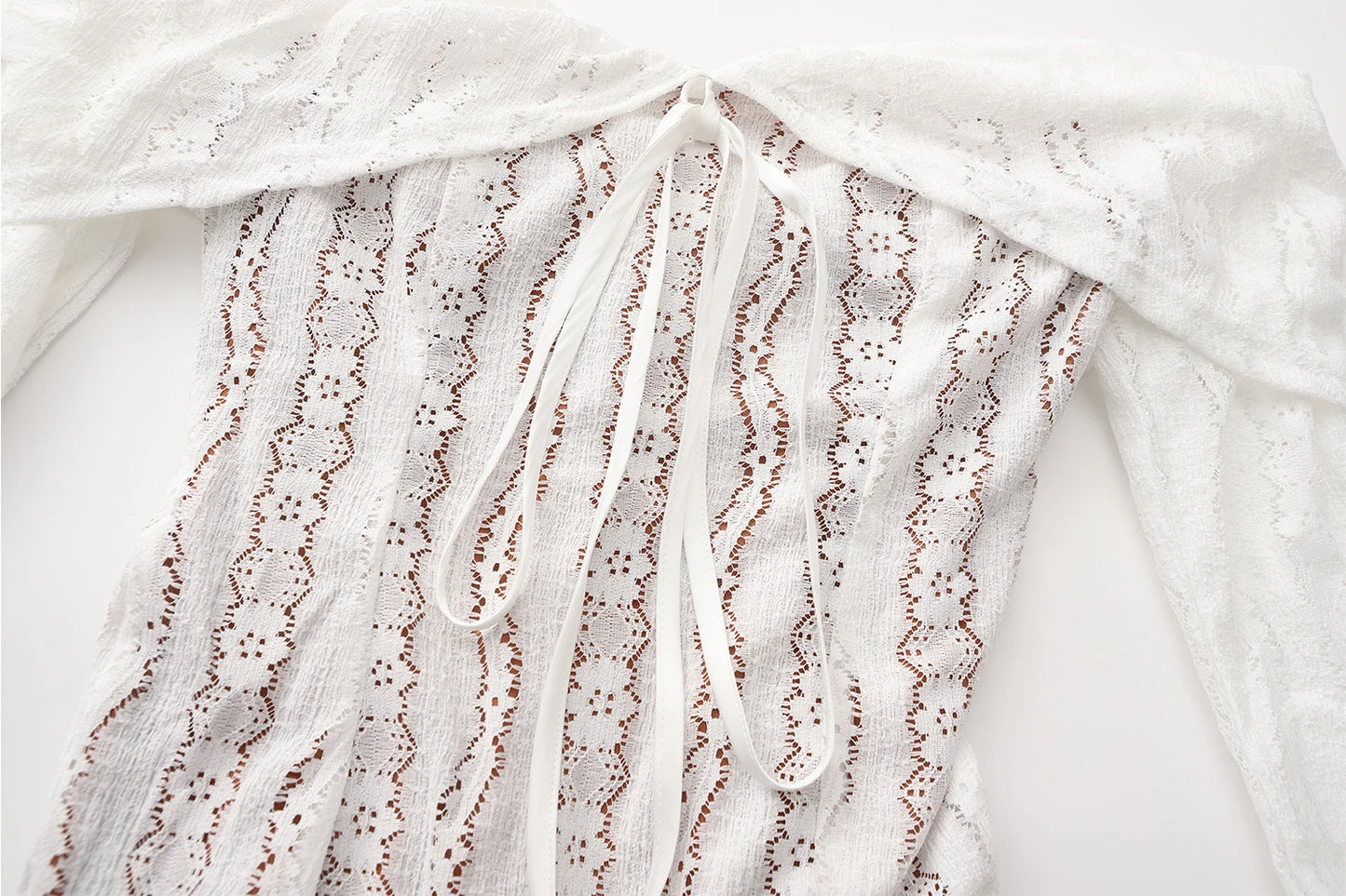 Suninheart Robe Longue Blanche Épaules Dénudées pour Événements - Robe de Soirée Rouge Manches Longues en Dentelle Élégante 2025 - Robe de Mariage Luxueuse, Robe de Bal pour Femmes
