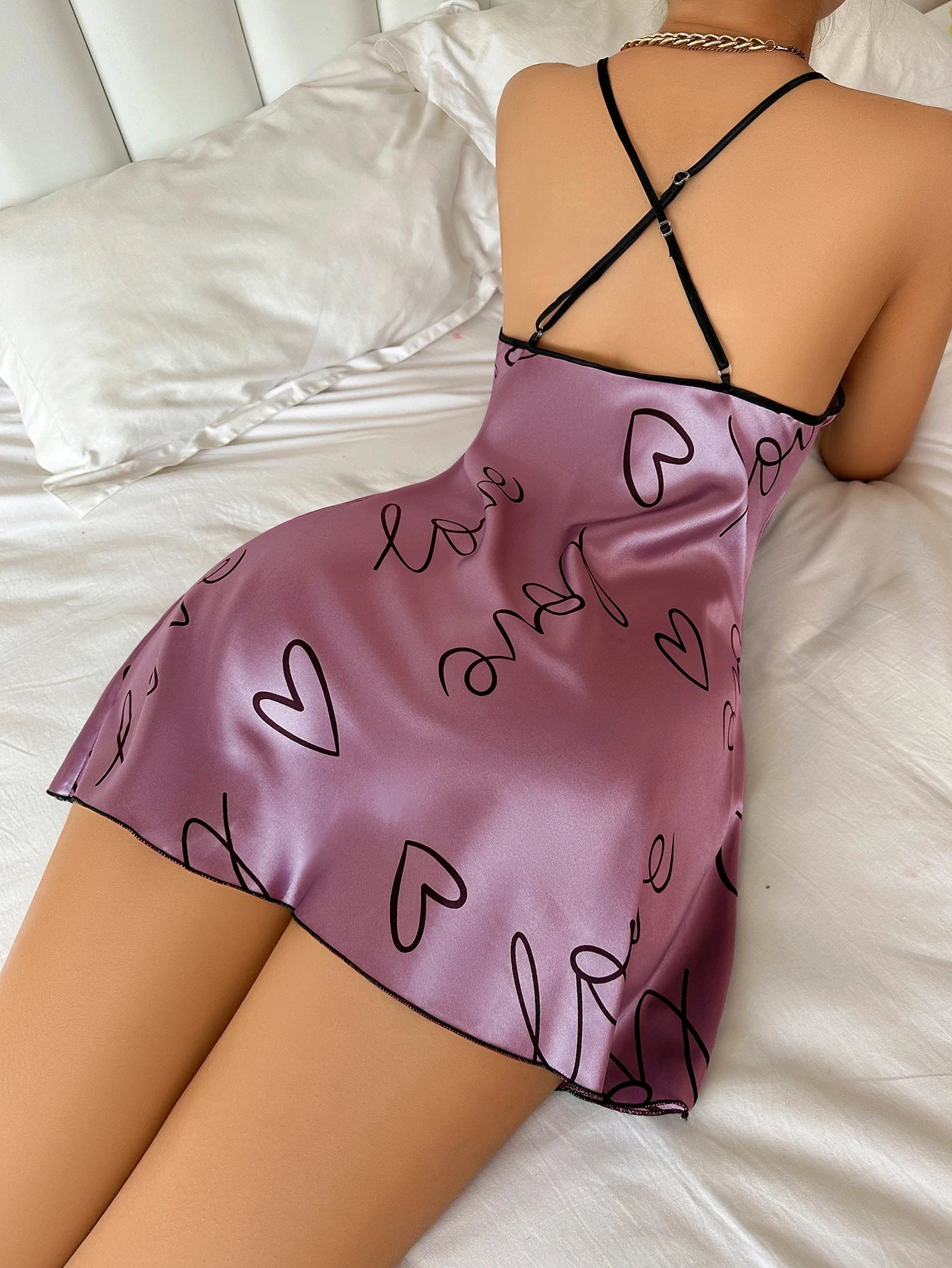 Coeur lettre impression chemise de nuit décontracté col rond Spaghetti sangle robe de nuit femmes vêtements de nuit robes