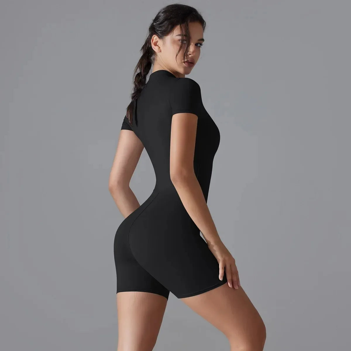 Combinaison de Yoga pour femmes, combinaison d'été avec fermeture éclair, short à manches courtes, combinaison de yoga, danse, fitness, combinaison de sport ajustée