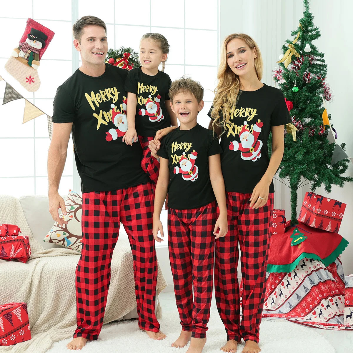 Costume du nouvel an 2025, ensemble pyjama de noël à manches courtes, tenues assorties pour famille/couples/enfants, T-shirt + pantalon, vêtements de nuit