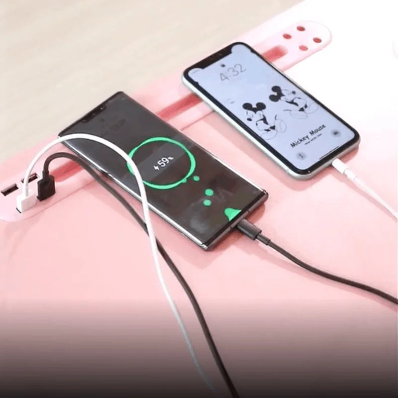 Chargeur USB rose pour smartphones, charge rapide et multi-ports, idéal pour iPhone et Android