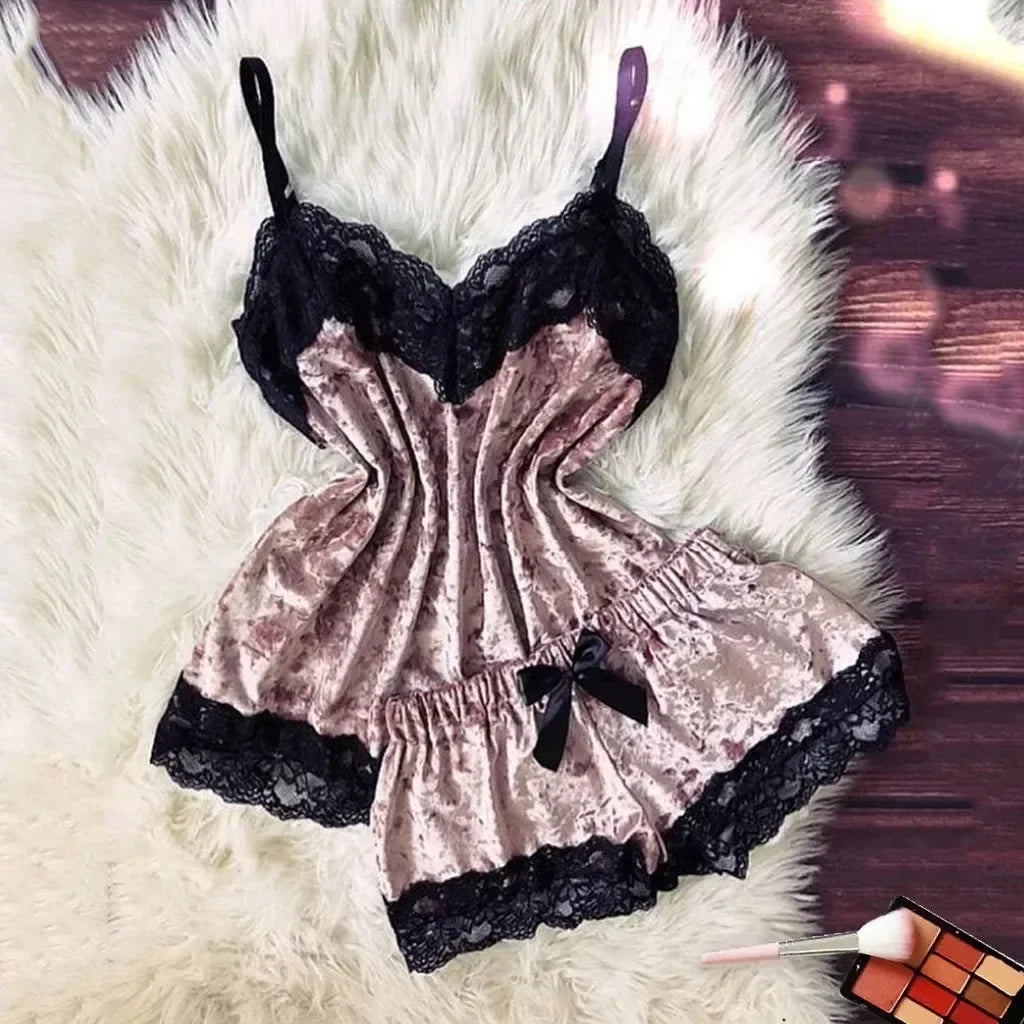 Été déshabillé en dentelle Sexy Satin pyjamas ensemble femmes chemise de nuit 2 pièces haut court et ensemble short et haut Homewear vêtements de détente