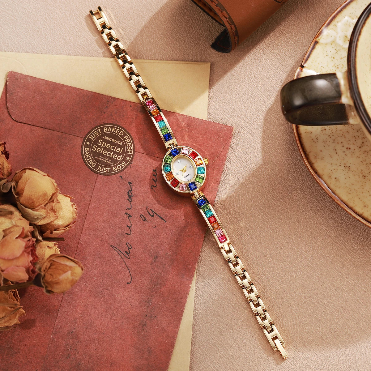 Montres de luxe en strass pour femmes, Bracelet à la mode, montre à Quartz pour dames, horloge cadeau pour filles (sans boîte)