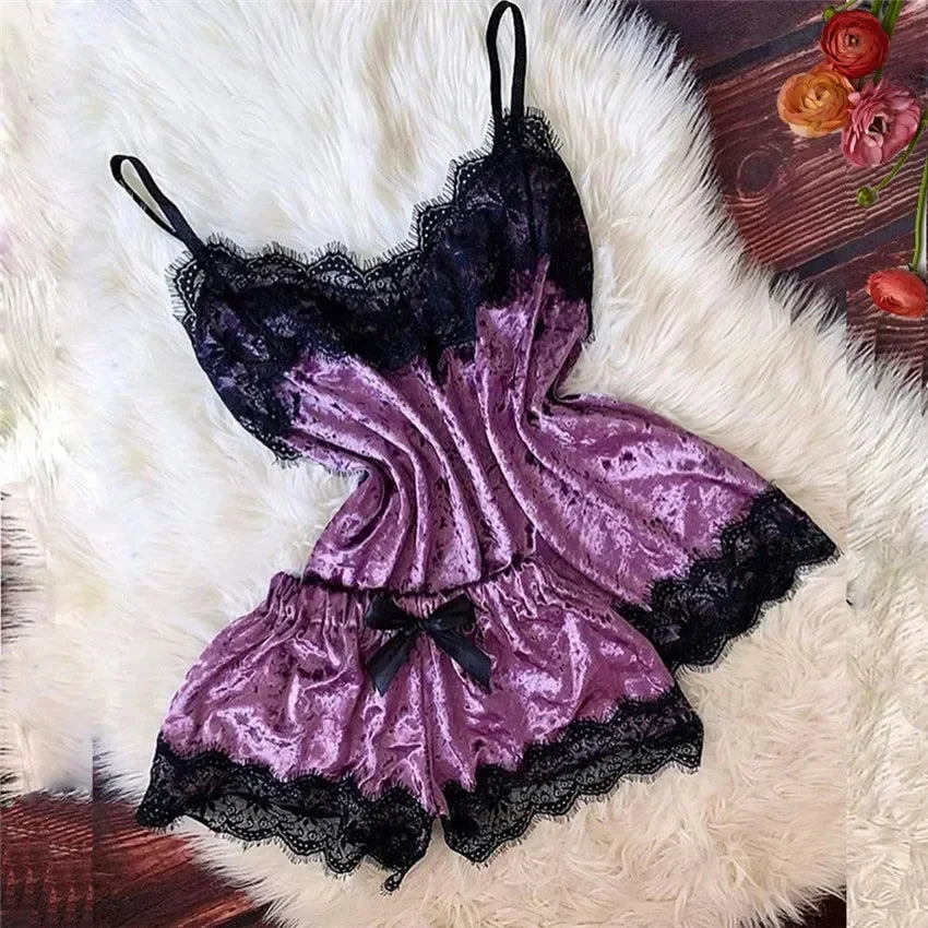 Été déshabillé en dentelle Sexy Satin pyjamas ensemble femmes chemise de nuit 2 pièces haut court et ensemble short et haut Homewear vêtements de détente