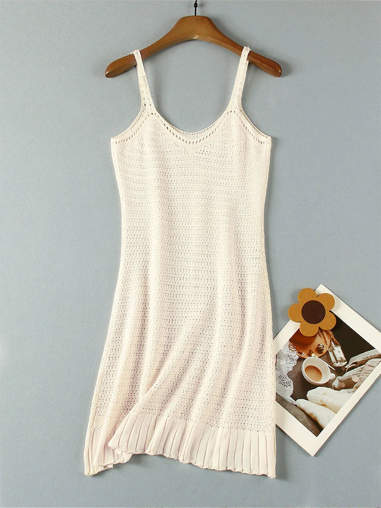 Robe Courte Chic en Crochet à Col Halter et Volants, Modèle 2026, pour Femme, Confortable, Idéale comme Cache-Maillot de Bain, pour Vacances en Bord de Mer et Clubs K58