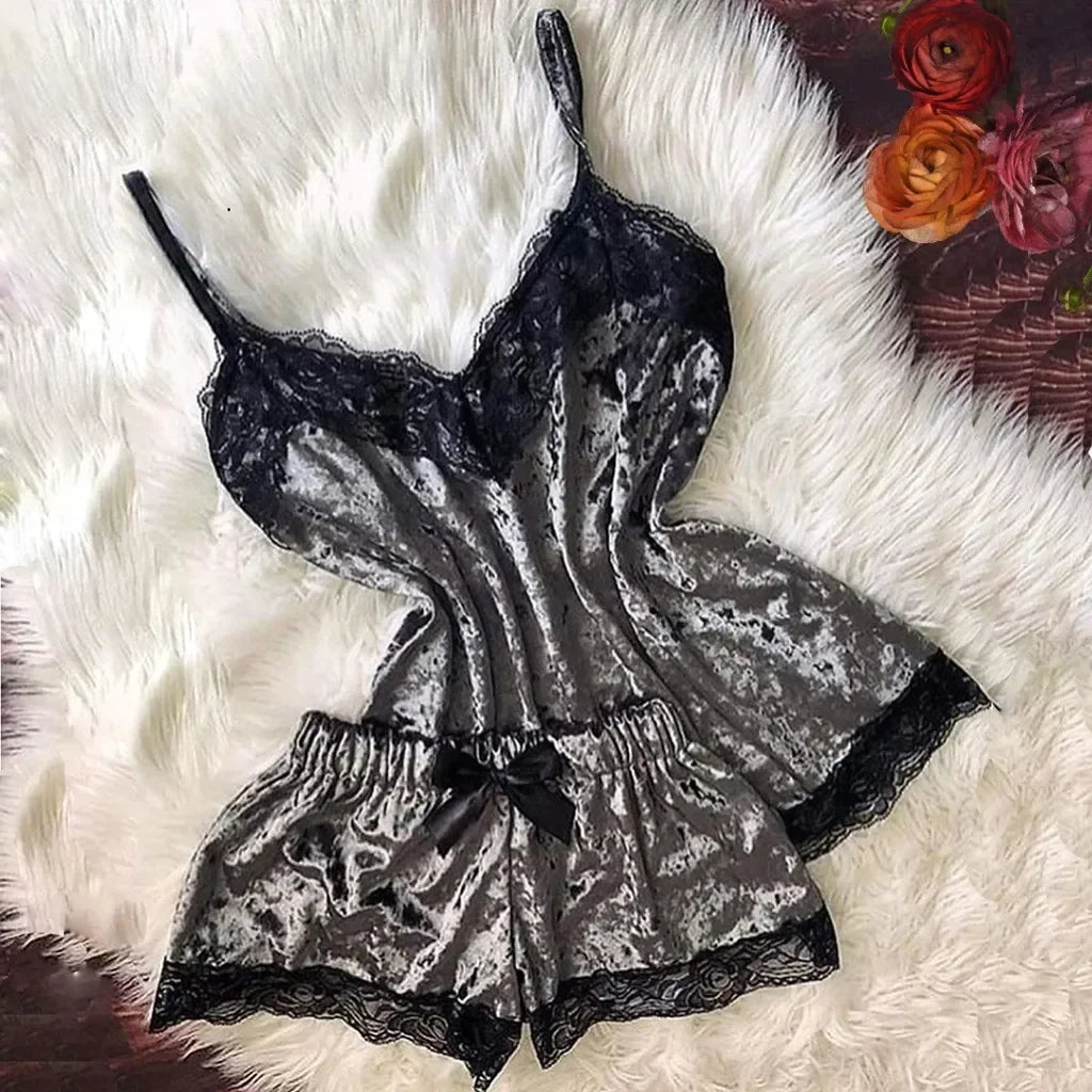 Été déshabillé en dentelle Sexy Satin pyjamas ensemble femmes chemise de nuit 2 pièces haut court et ensemble short et haut Homewear vêtements de détente