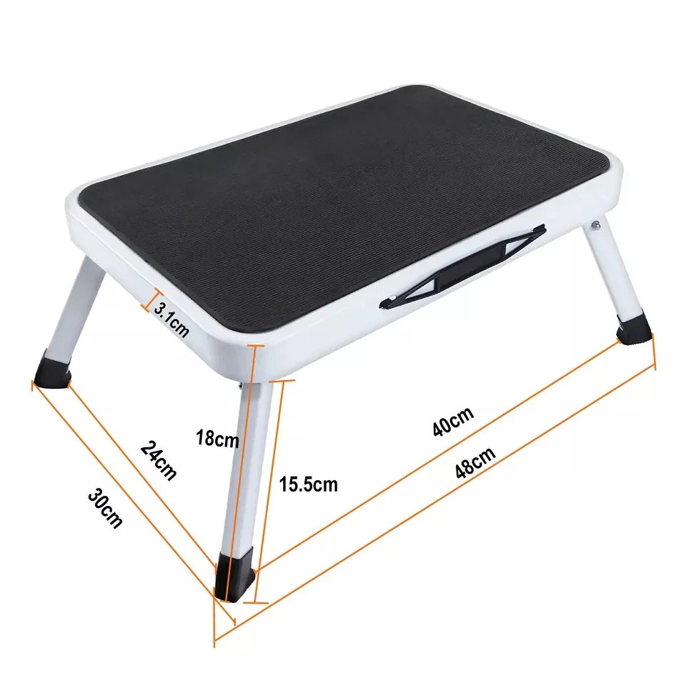 Marche-pied pliable antidérapant avec dimensions, idéal pour cuisine ou bureau