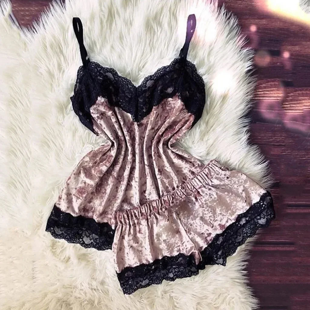 Été déshabillé en dentelle Sexy Satin pyjamas ensemble femmes chemise de nuit 2 pièces haut court et ensemble short et haut Homewear vêtements de détente