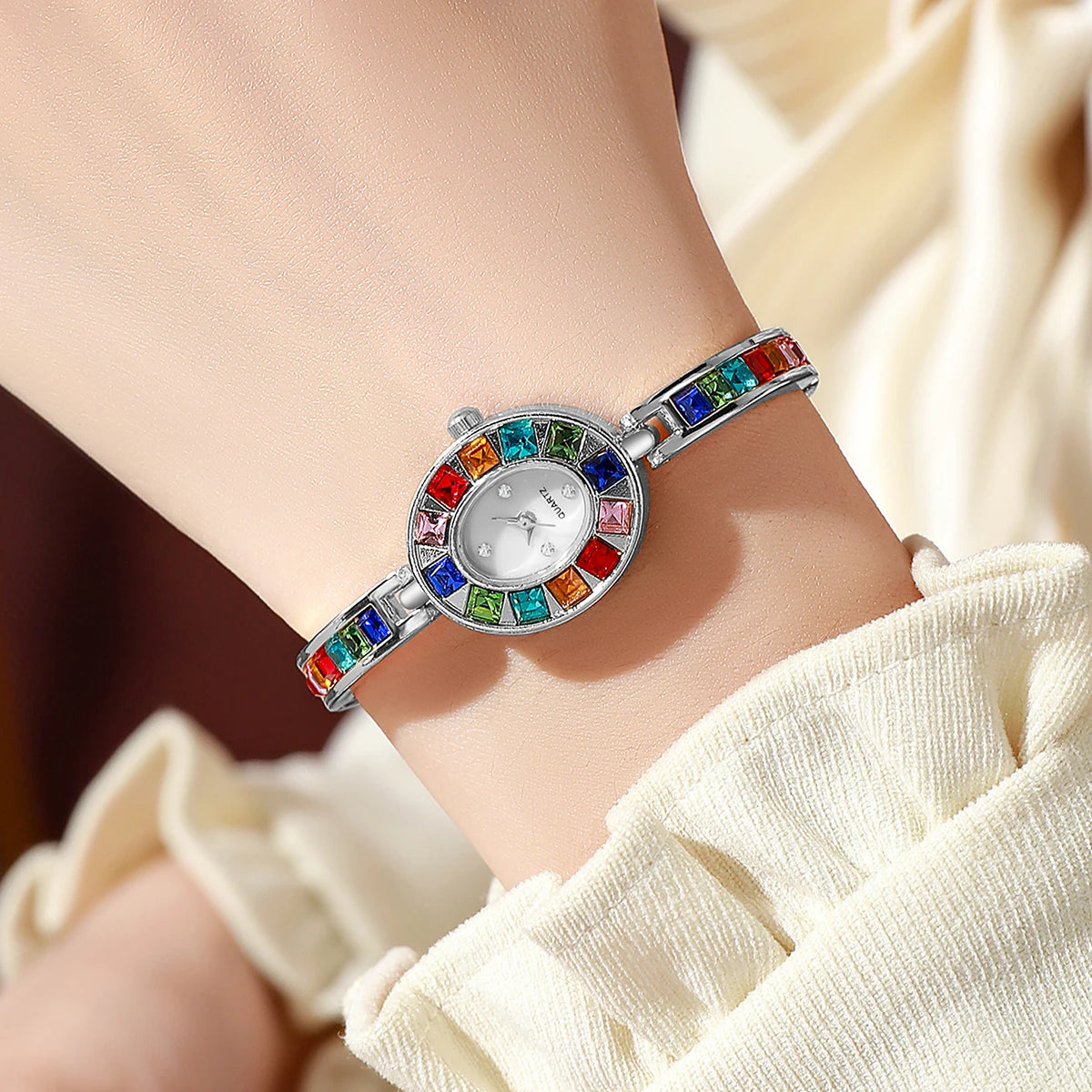 Montres de luxe en strass pour femmes, Bracelet à la mode, montre à Quartz pour dames, horloge cadeau pour filles (sans boîte)