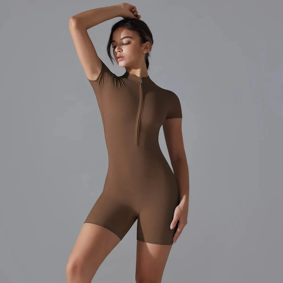 Combinaison de Yoga pour femmes, combinaison d'été avec fermeture éclair, short à manches courtes, combinaison de yoga, danse, fitness, combinaison de sport ajustée