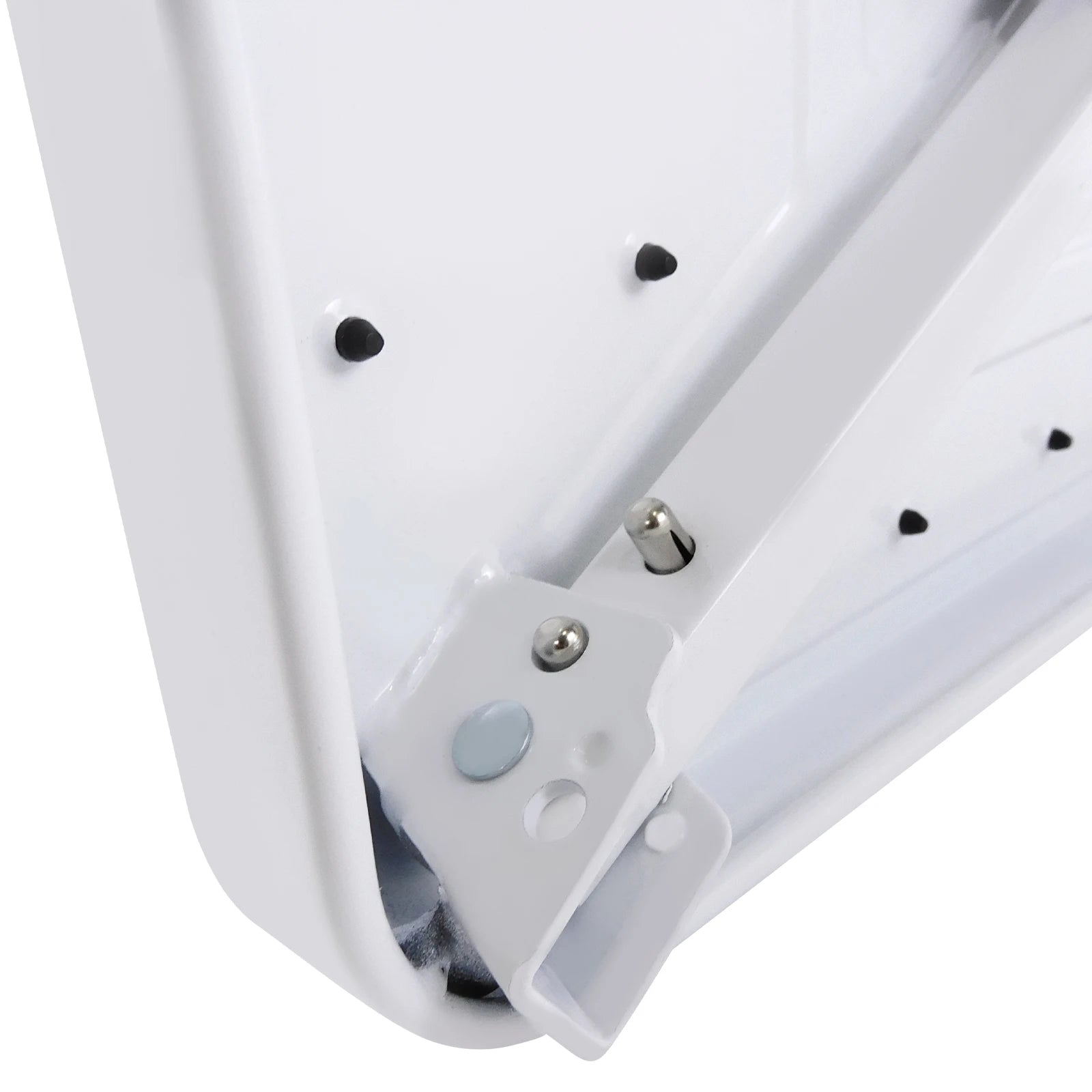 Détail d'un support de fixation blanc avec vis et pieds antidérapants pour gadget high-tech