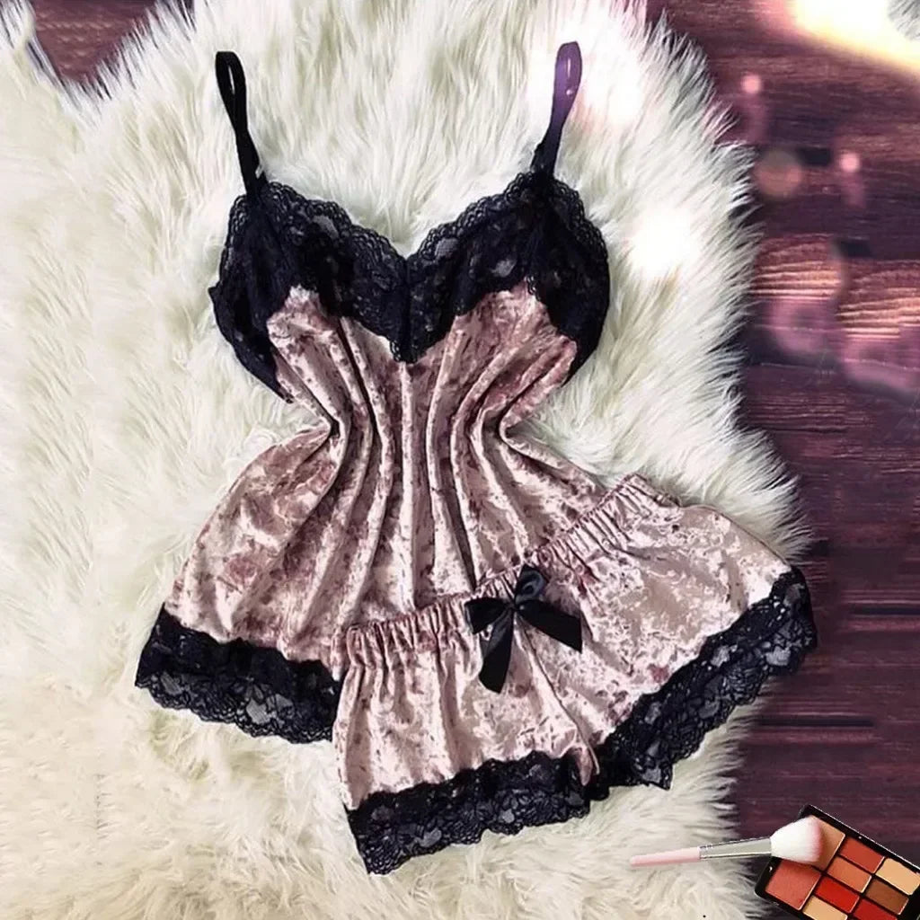 Été déshabillé en dentelle Sexy Satin pyjamas ensemble femmes chemise de nuit 2 pièces haut court et ensemble short et haut Homewear vêtements de détente