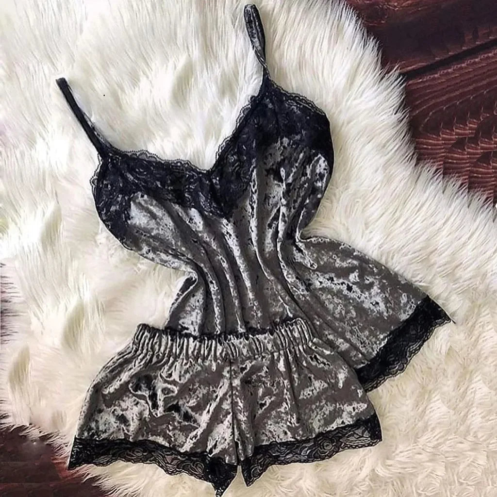 Été déshabillé en dentelle Sexy Satin pyjamas ensemble femmes chemise de nuit 2 pièces haut court et ensemble short et haut Homewear vêtements de détente