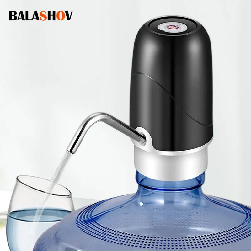 Pompe à eau électrique BALASHOV pour bidon, versement automatique, design moderne noir et argent