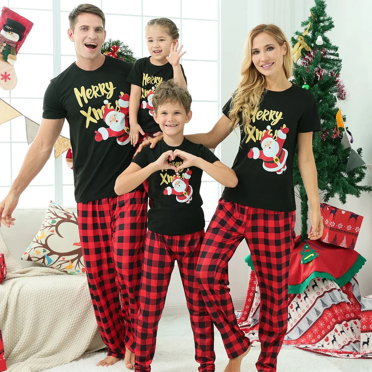 Costume du nouvel an 2025, ensemble pyjama de noël à manches courtes, tenues assorties pour famille/couples/enfants, T-shirt + pantalon, vêtements de nuit