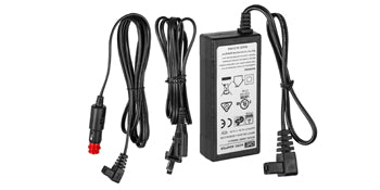 Chargeur secteur noir avec câbles et connecteurs pour gadgets high-tech, livraison rapide en Europe